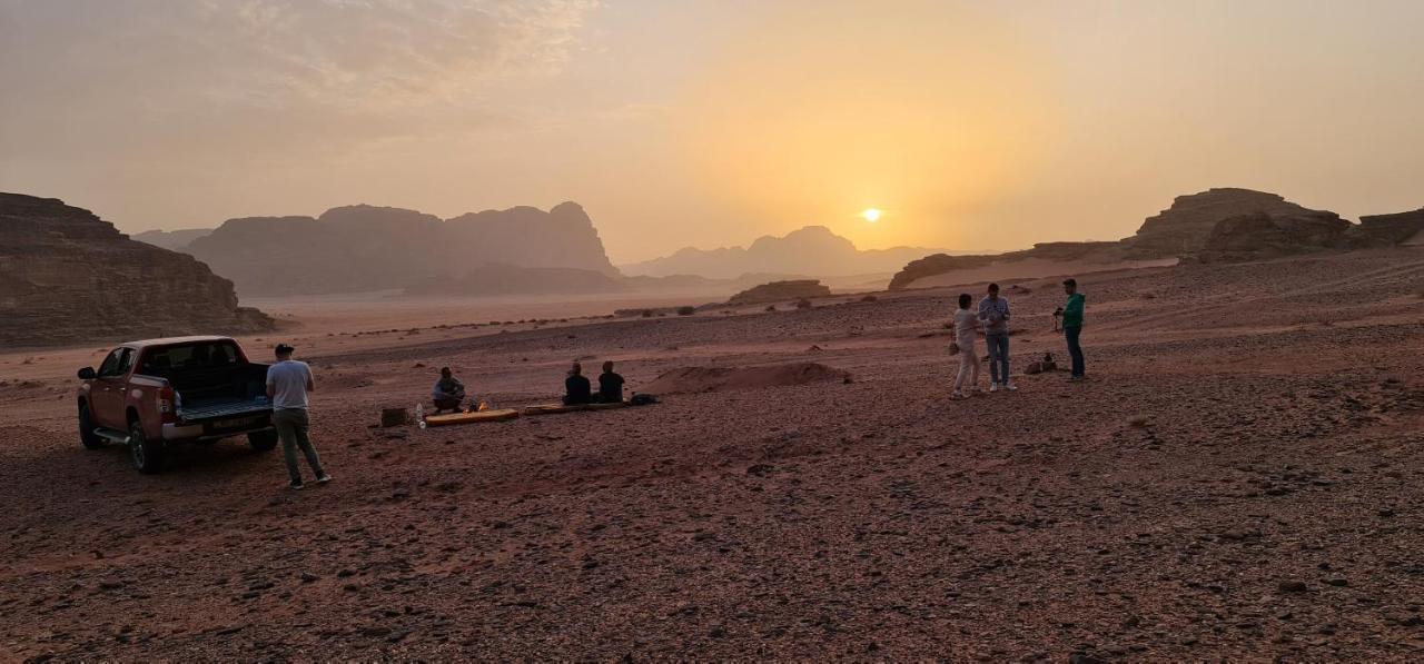 Martian Desert Camp Wadi Rum Exterior foto